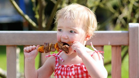 Meat for baby- there are so many questions about it! Is meat safe for babies? When should you give it? How do you cook meat and serve it so that it is safe for babies. These, and so many other questions, are answered here with reliable and safe information from a pediatric dietitian.